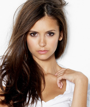  sexy picture of the main character Elena Gilbert played by Nina Dobrev